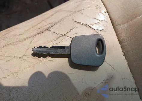 2001 Ford F-150 Lariat/Xl/Xlt from USA, damaged, VIN 1FTRX17L81NA79012